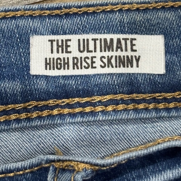 Kensie High Rise Skinny Jeans - Distressed - size 10/30 - Picture 3 of 10